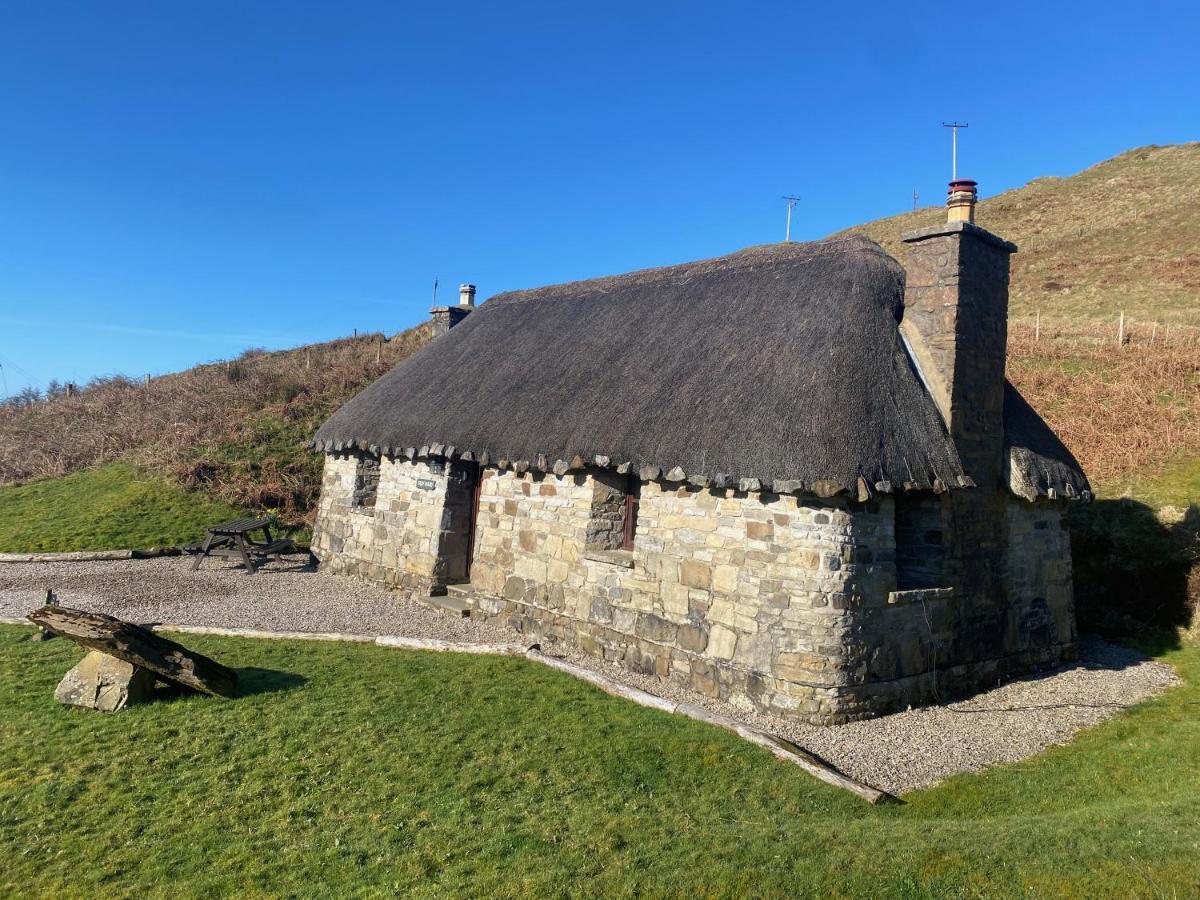 Tigh Mairi At Mary'S Thatched Cottages Elgol Extérieur photo